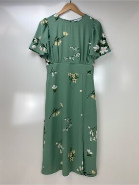 41 hawthorn elisse knit surplice dress 41 Hawthorn Elisse Knit Surplice Blue Floral Mini Dress